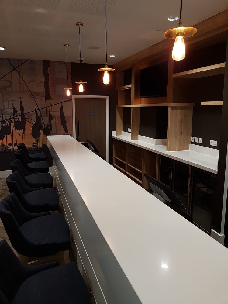 Hampton By Hilton Bristol Airport Hotel Redhill  Bagian luar foto